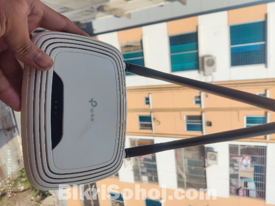 TP-Link TL-WR841N 300Mbps Wireless Router